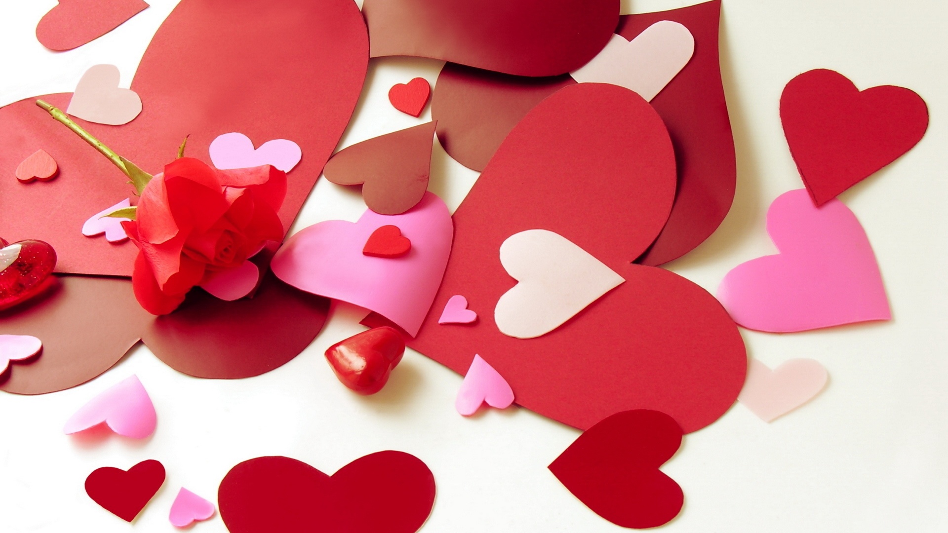 valentines day heart and roses
