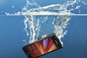 water-proof-smartphones